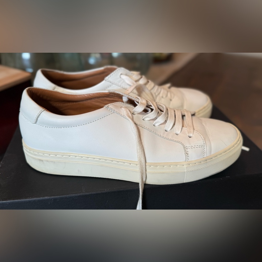 Taft Classic White Leather Sneakers